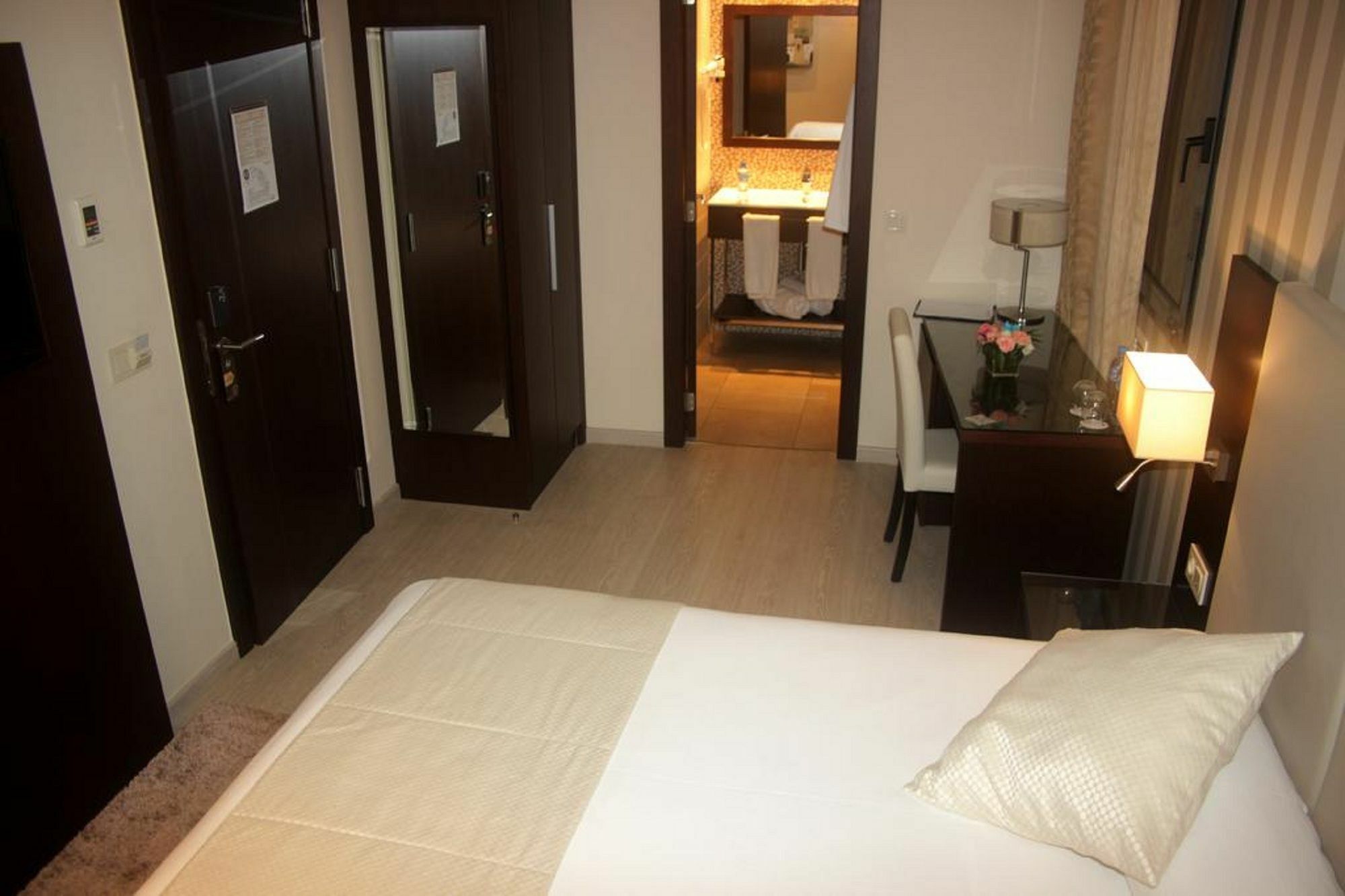 Az Hotels Zeralda Esterno foto